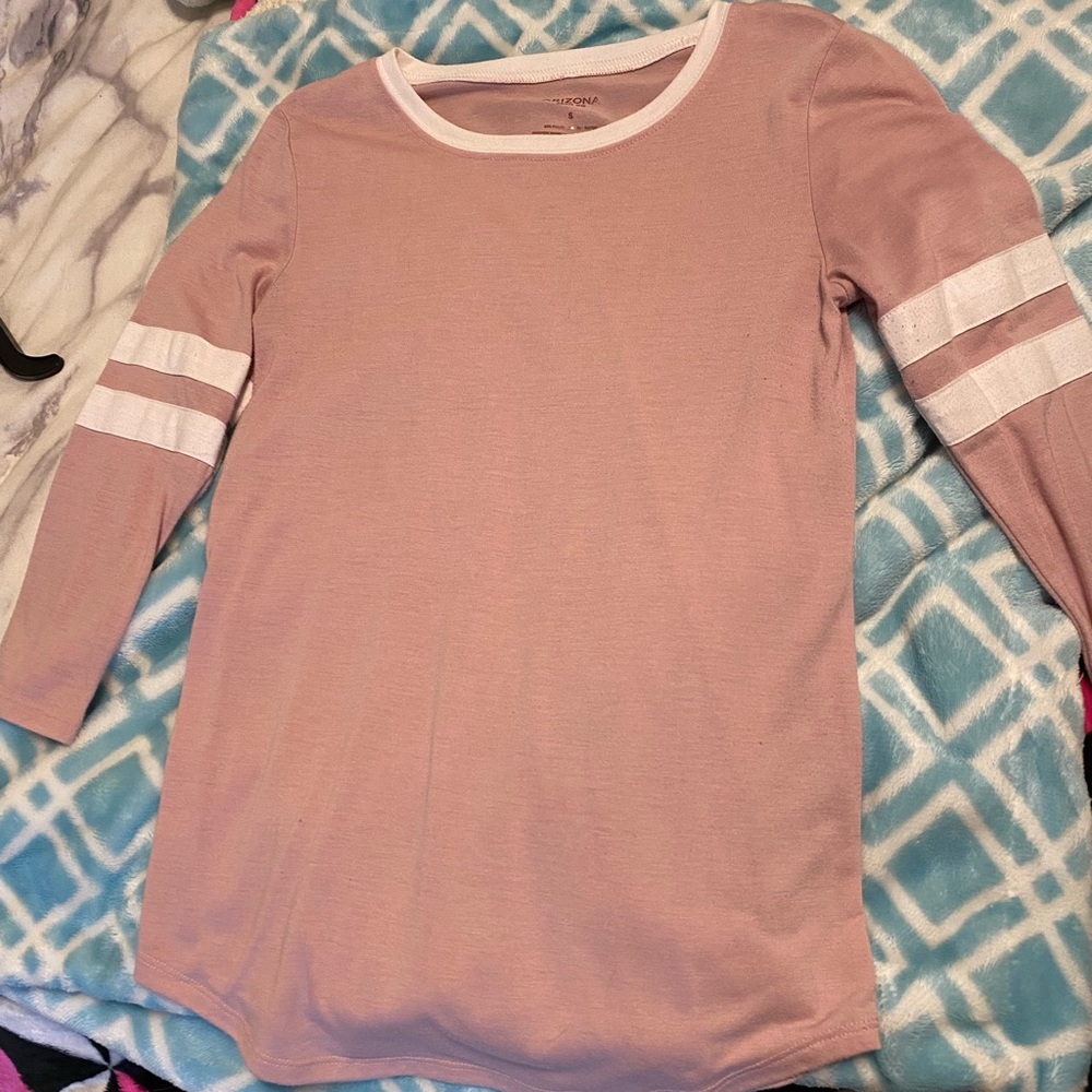 women’s long sleeve